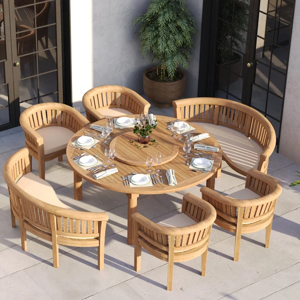 Teakhouten set bestaande uit een ronde Maximus-tafel van 180 cm, 4 San Francisco-stoelen en 2 San Francisco-banken – een eigentijdse teakhouten tuinset.