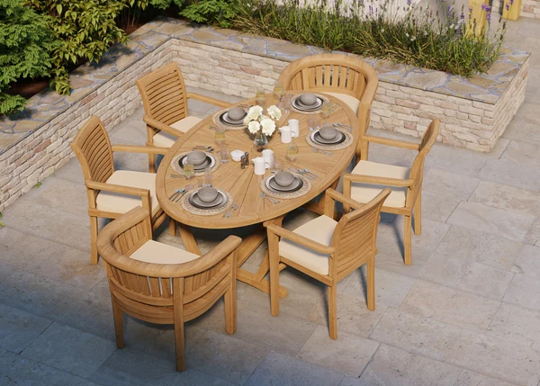 Teakhouten tuinset bestaande uit een ovale tafel van 2 meter (Sunshine) met een blad van 4 cm dik, 4 stapelbare stoelen (Oxford) en 2 stoelen (San Francisco), inclusief gratis kussens.